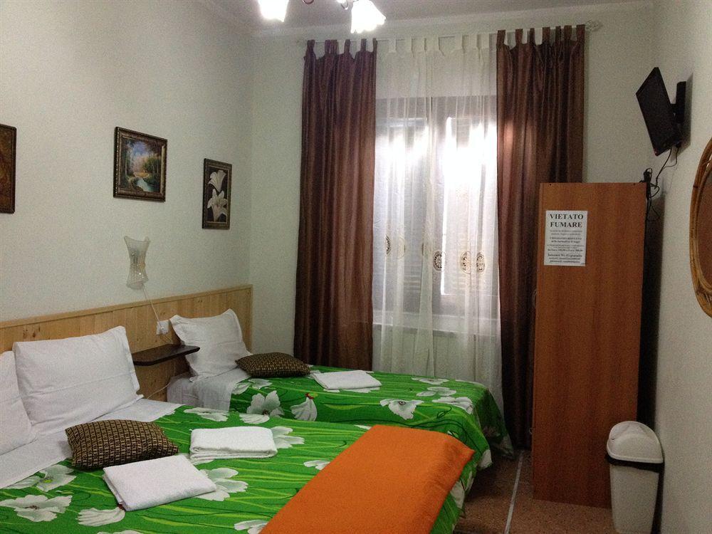 A Casa Doina Tower 5* Pisa